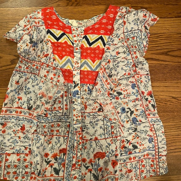 Anthropologie Tops - Anthropologie Floral Patchwork Button-Front Blouse in Red, Blue, Cream
